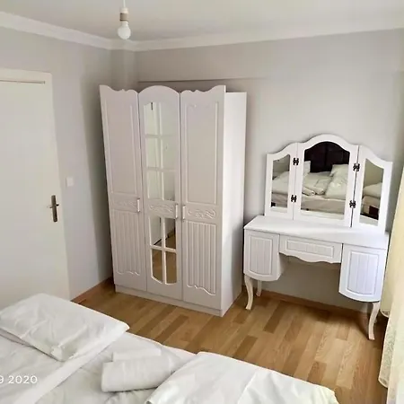 прекрасная в Sisli 1+1 *
